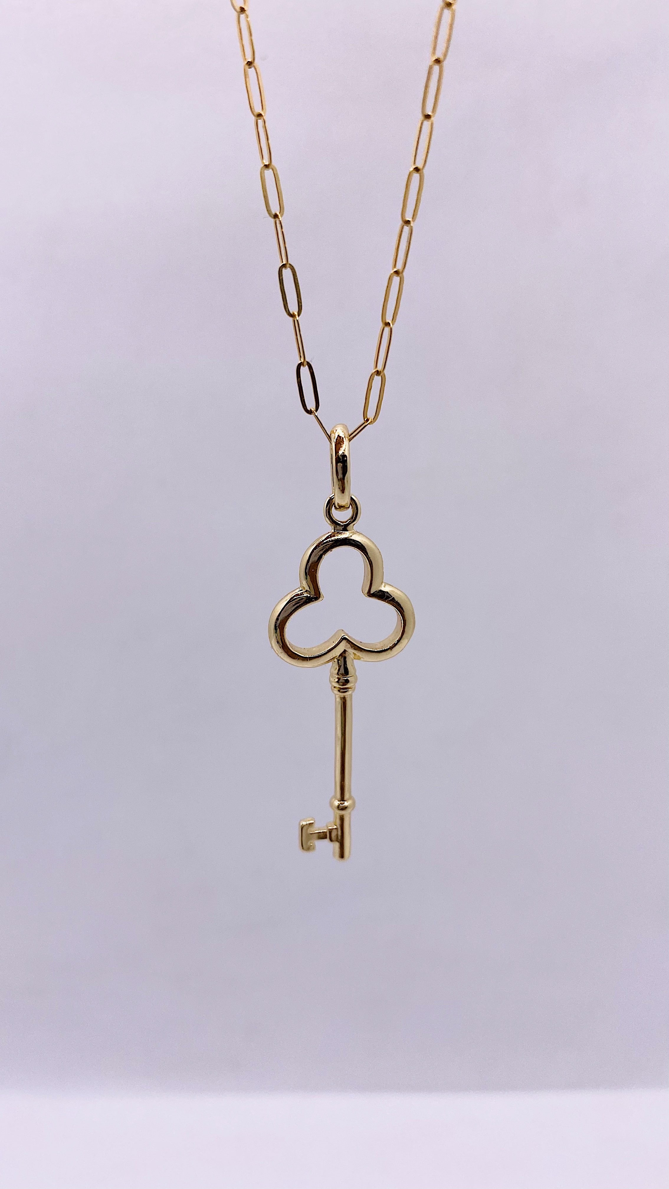 Collier Key